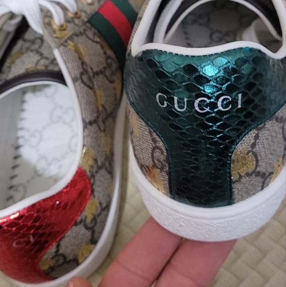 Gucci GG supreme low top ace with bees - Picture 11 of 13